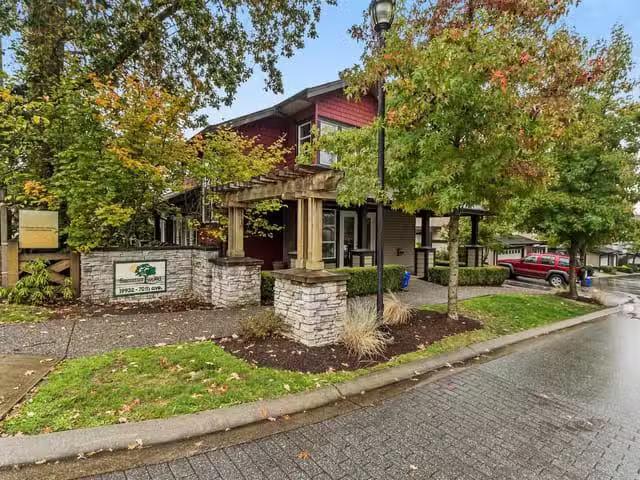 Condo for sale in Langley, British Columbia