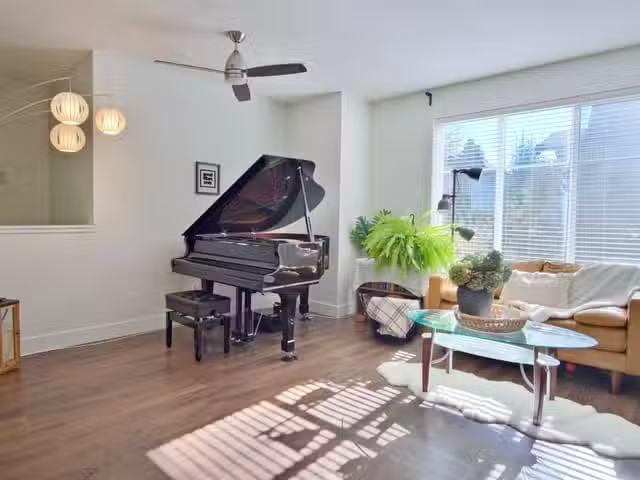 Condo for sale in Langley, British Columbia