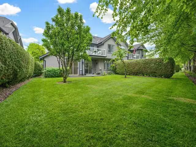 Condo for sale in Langley, British Columbia