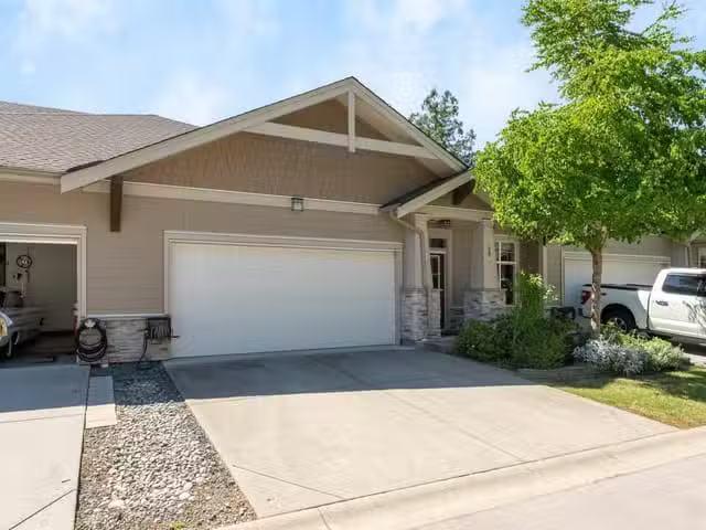 Condo for sale in Langley, British Columbia