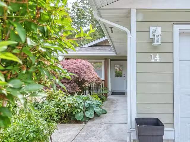 Condo for sale in Madeira Park, British Columbia