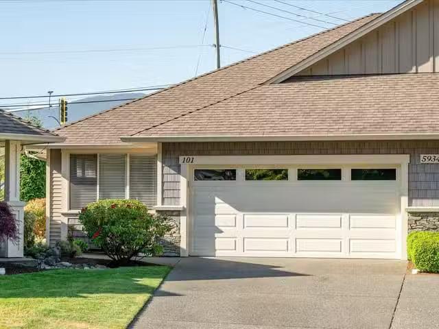 Condo for sale in Nanaimo, British Columbia