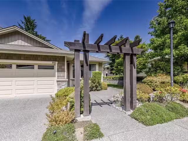 Condo for sale in Nanaimo, British Columbia