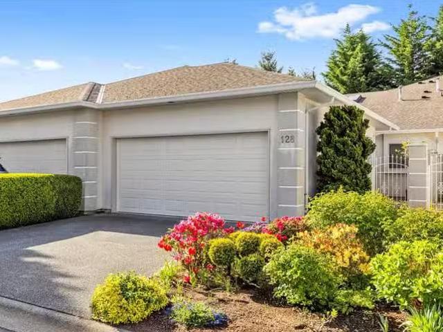 Condo for sale in Nanaimo, British Columbia