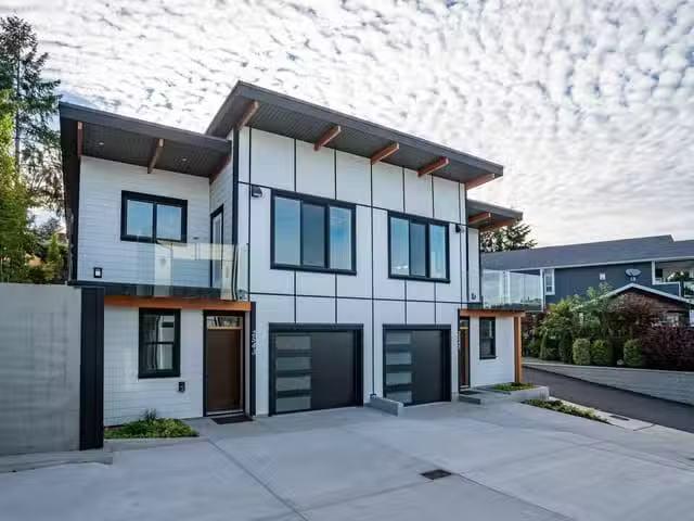 Condo for sale in Nanaimo, British Columbia