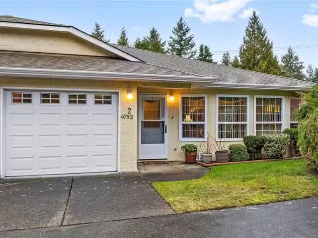 Condo for sale in Nanaimo, British Columbia
