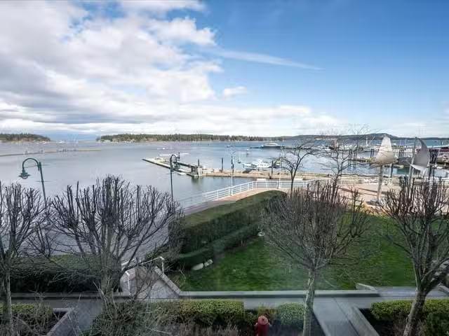 Condo for sale in Nanaimo, British Columbia
