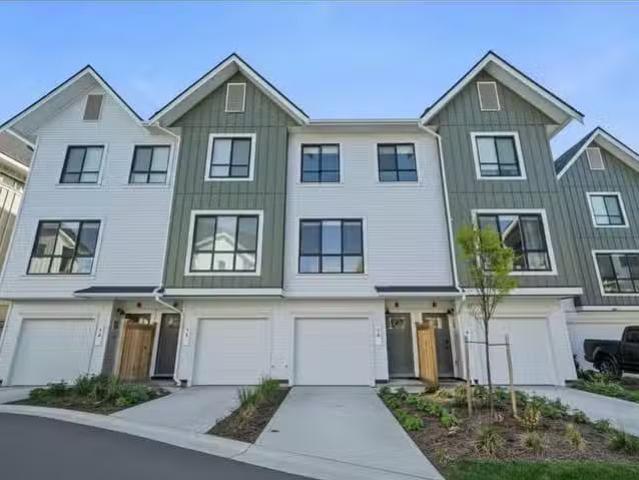 Condo for sale in New Westminster, British Columbia