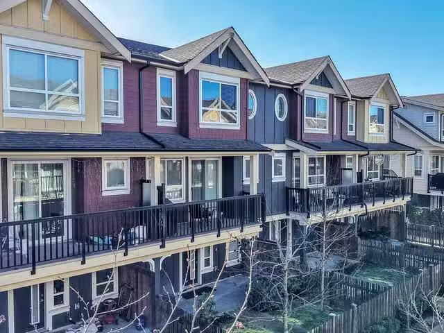 Condo for sale in New Westminster, British Columbia