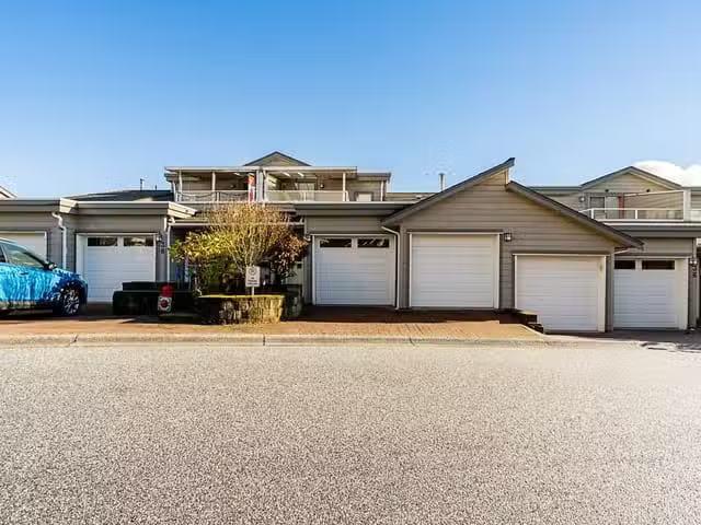 Condo for sale in New Westminster, British Columbia