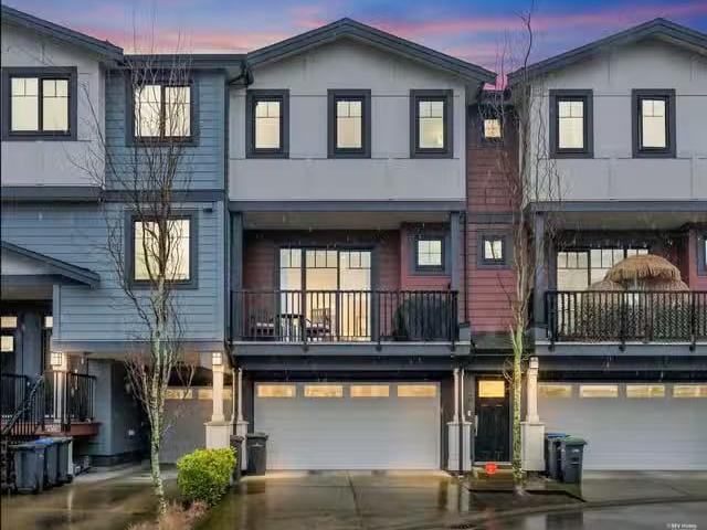 Condo for sale in New Westminster, British Columbia