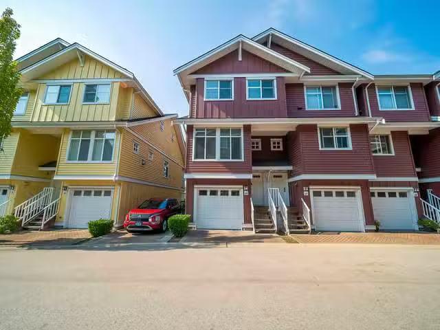 Condo for sale in New Westminster, British Columbia