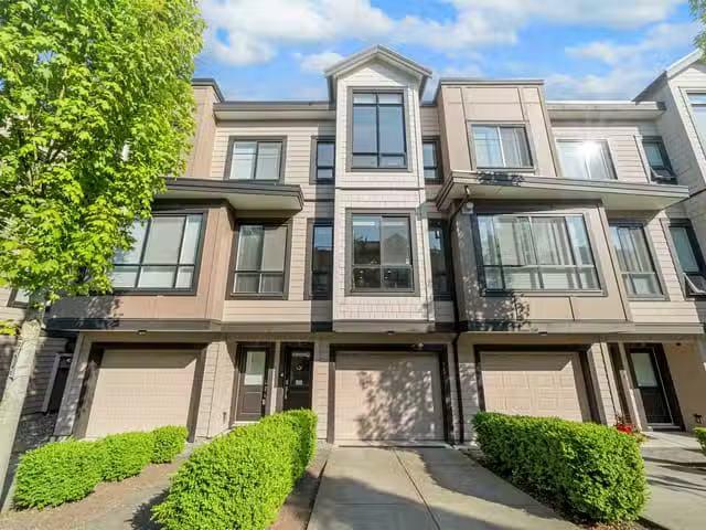 Condo for sale in New Westminster, British Columbia