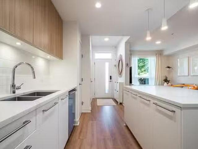 Condo for sale in North Vancouver, British Columbia