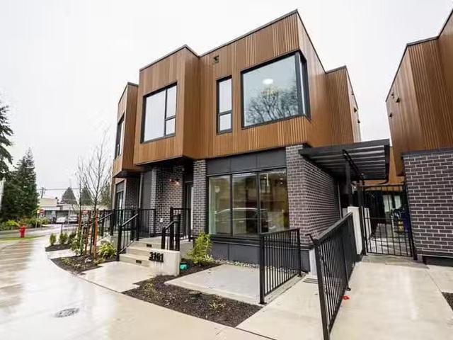 Condo for sale in North Vancouver, British Columbia