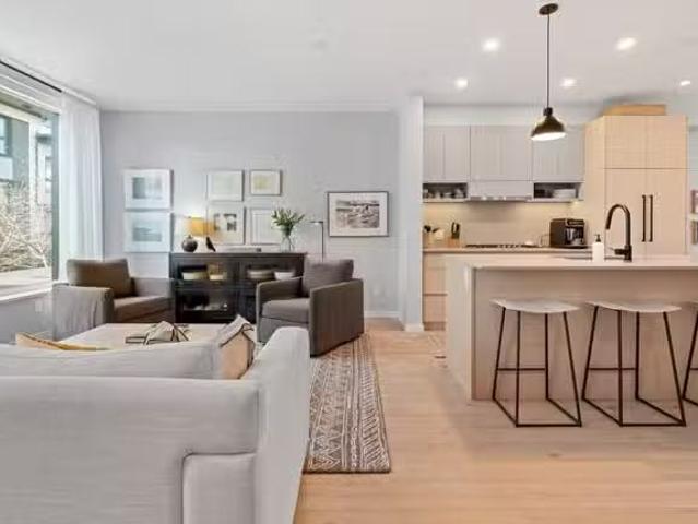 Condo for sale in North Vancouver, British Columbia