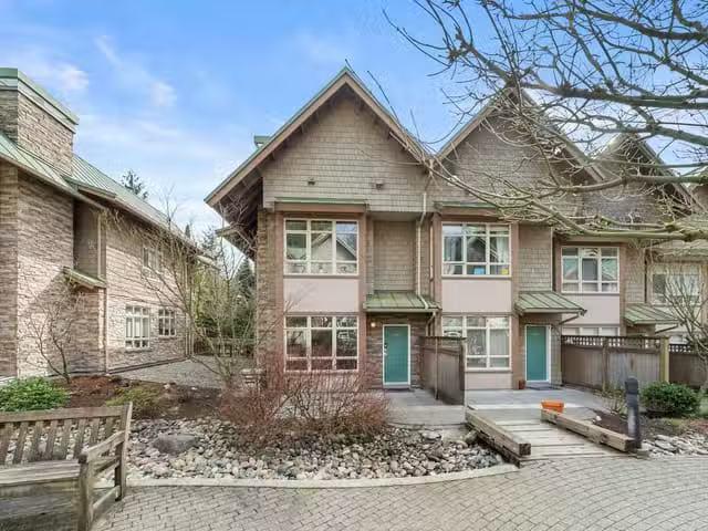 Condo for sale in North Vancouver, British Columbia