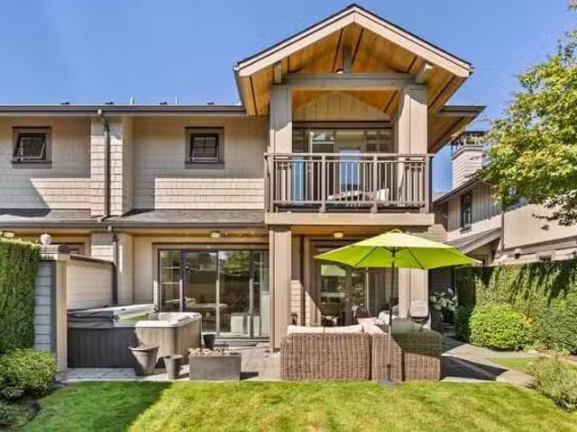 Condo for sale in North Vancouver, British Columbia