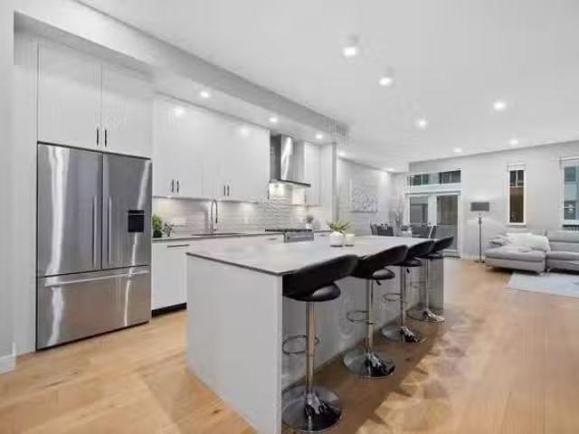 Condo for sale in North Vancouver, British Columbia