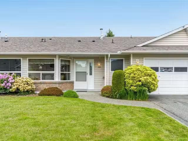 Condo for sale in Parksville, British Columbia
