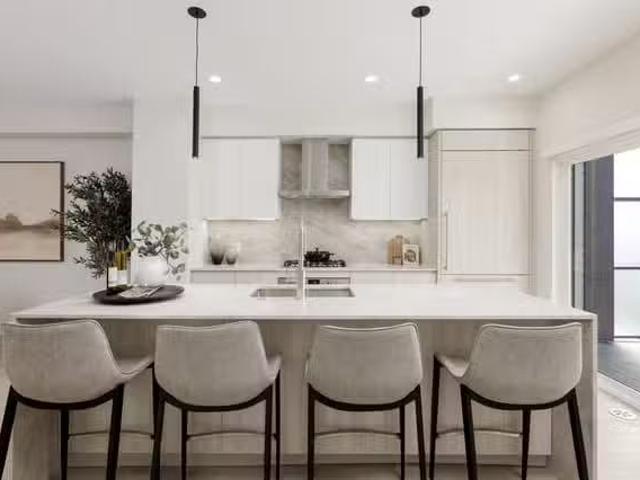 Condo for sale in Pitt Meadows, British Columbia