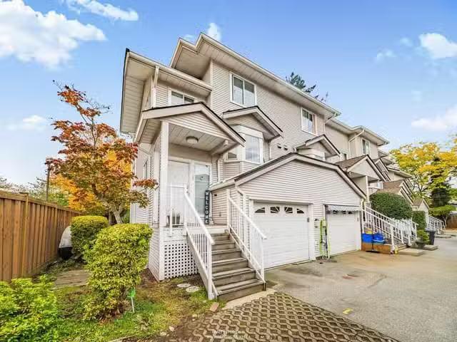 Condo for sale in Pitt Meadows, British Columbia