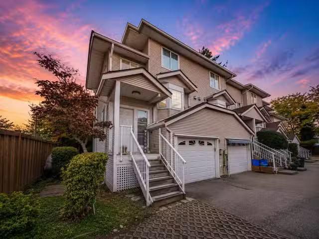 Condo for sale in Pitt Meadows, British Columbia