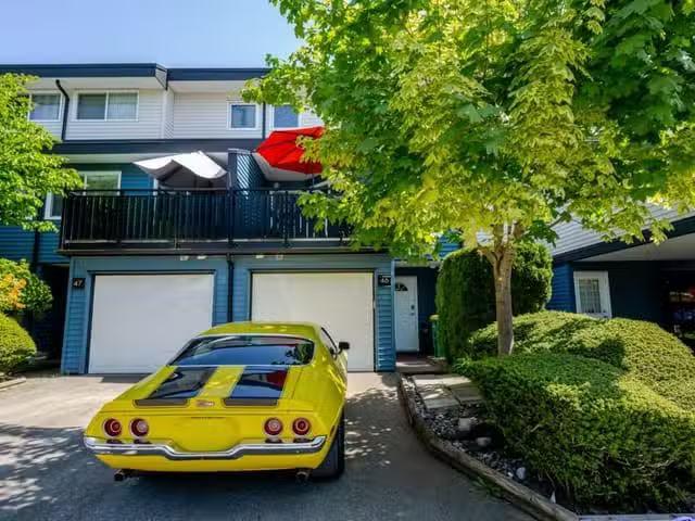 Condo for sale in Pitt Meadows, British Columbia