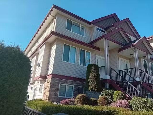 Condo for sale in Port Coquitlam, British Columbia