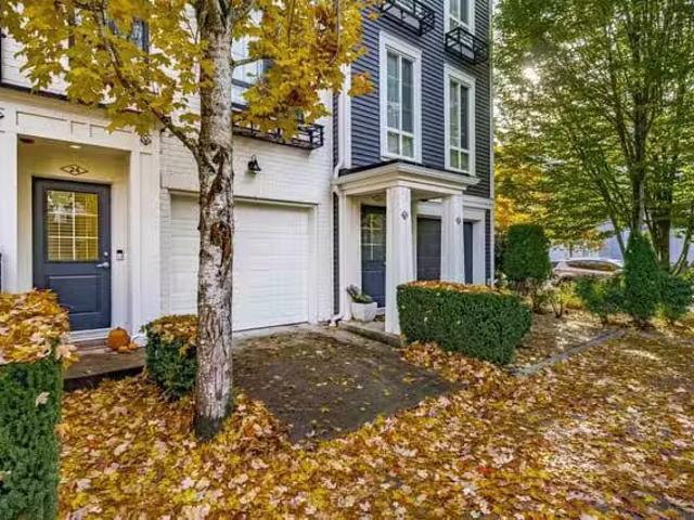 Condo for sale in Port Coquitlam, British Columbia