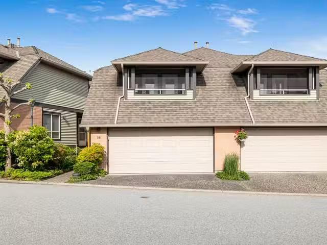 Condo for sale in Port Coquitlam, British Columbia
