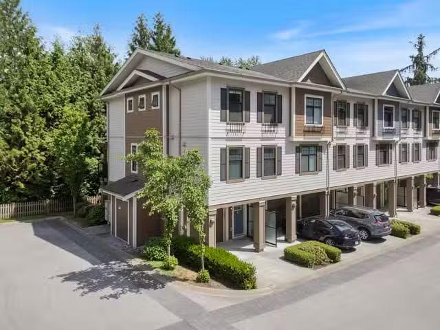 Condo for sale in Port Coquitlam, British Columbia