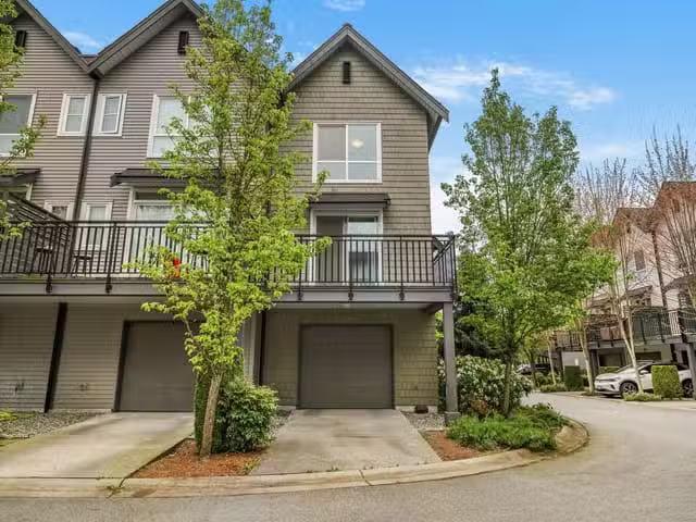 Condo for sale in Port Coquitlam, British Columbia