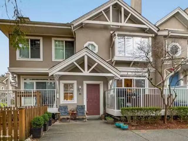 Condo for sale in Port Coquitlam, British Columbia