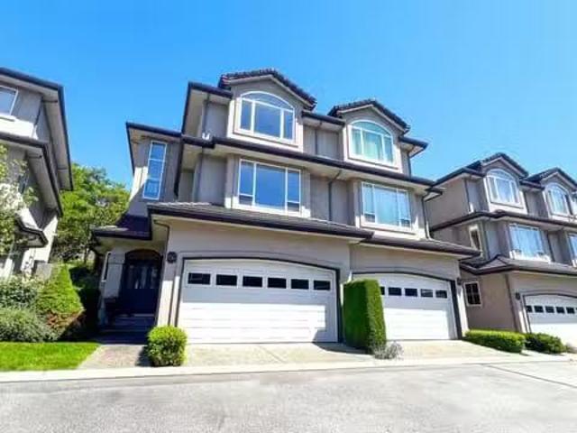 Condo for sale in Port Coquitlam, British Columbia
