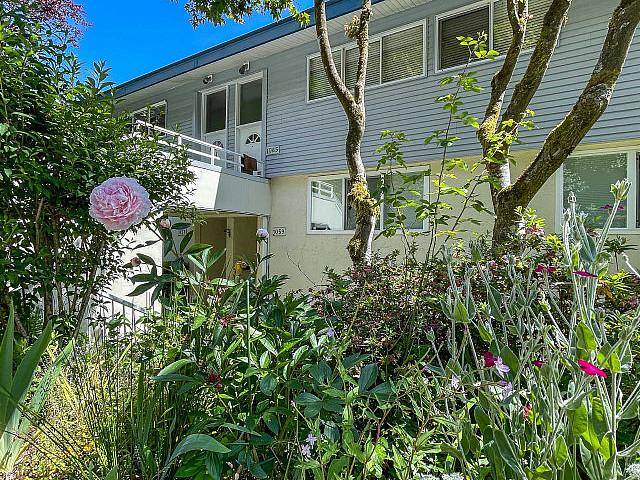 Condo for sale in Port Moody, British Columbia