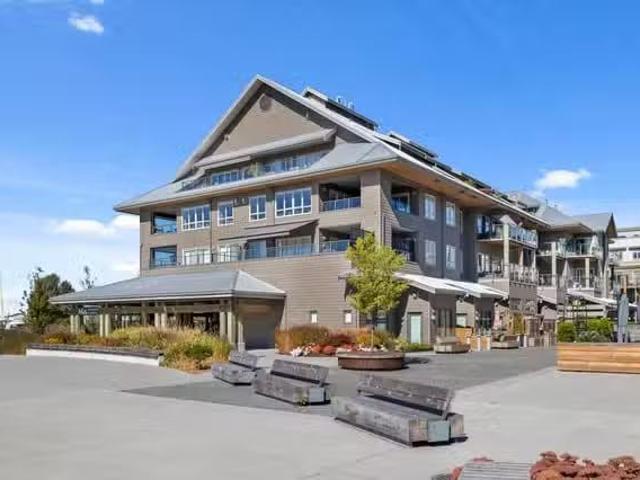 Condo for sale in Le Val-saint-françois, Quebec