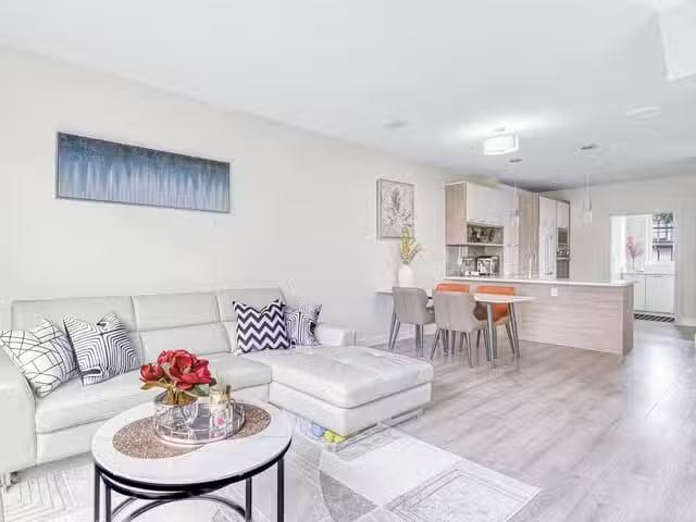 Condo for sale in Le Val-saint-françois, Quebec
