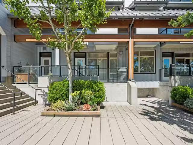Condo for sale in Le Val-saint-françois, Quebec