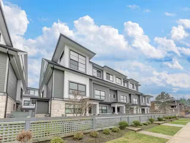 Condo for sale in Le Val-saint-françois, Quebec