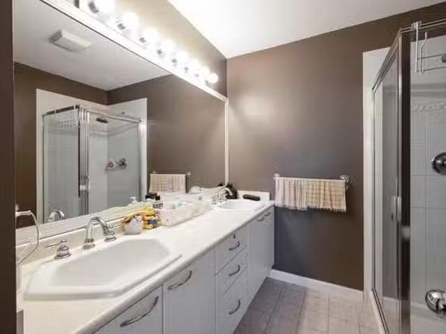 Condo for sale in Le Val-saint-françois, Quebec