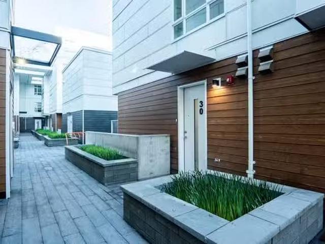 Condo for sale in Le Val-saint-françois, Quebec