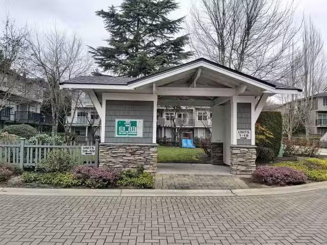 Condo for sale in Ville de Richmond, Estrie