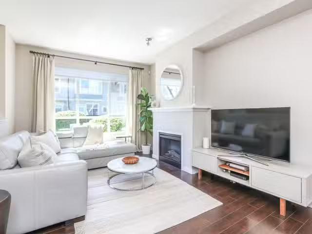 Condo for sale in Le Val-saint-françois, Quebec