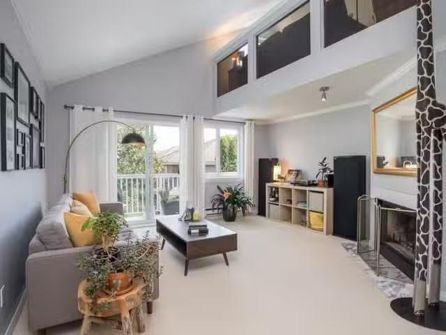 Condo for sale in Le Val-saint-françois, Quebec