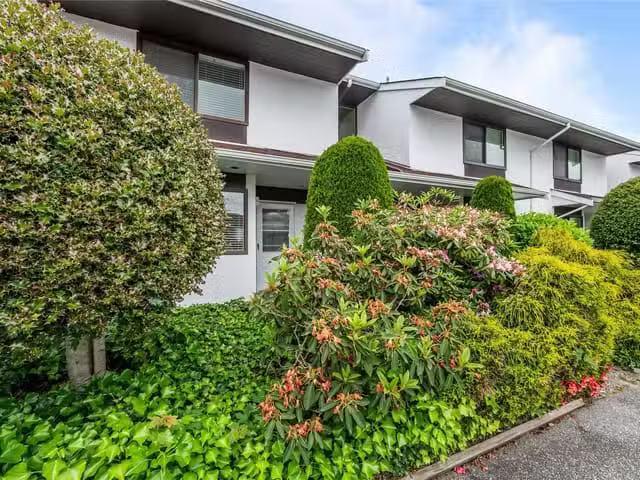 Condo for sale in Le Val-saint-françois, Quebec