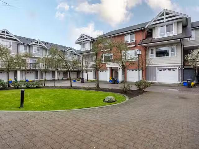 Condo for sale in Le Val-saint-françois, Quebec