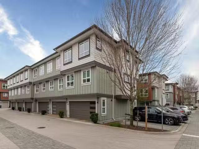 Condo for sale in Le Val-saint-françois, Quebec