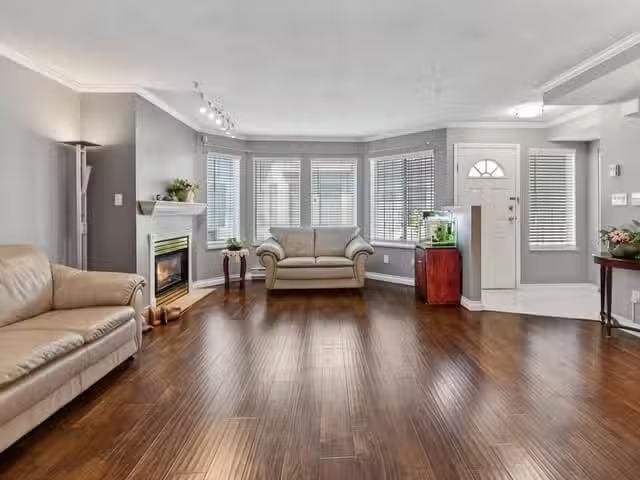 Condo for sale in Le Val-saint-françois, Quebec