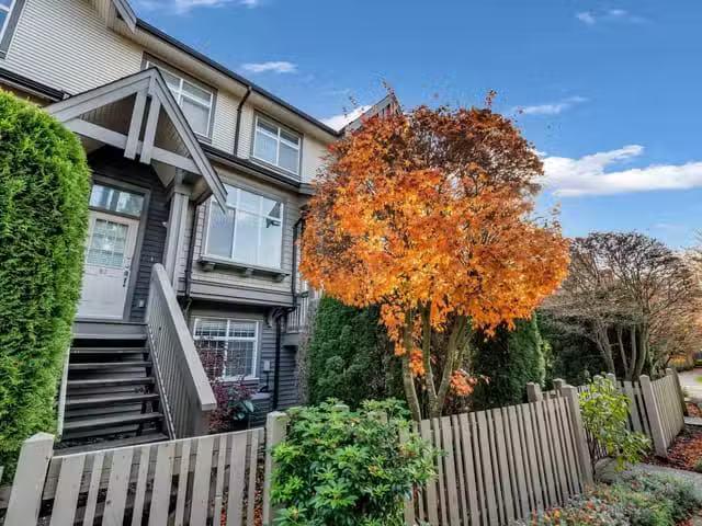 Condo for sale in Ville de Richmond, Estrie